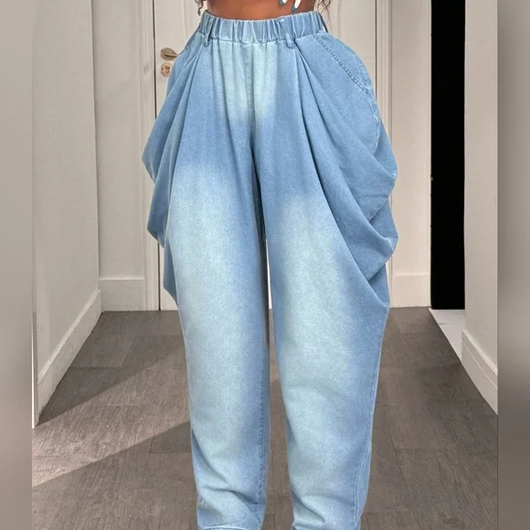 Stylish Ruched Blue Jeans - Picture 6 of 7